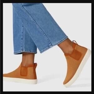 Rothy's Pull On Chelsea Boots in Fawn Brown Size 10 Women's